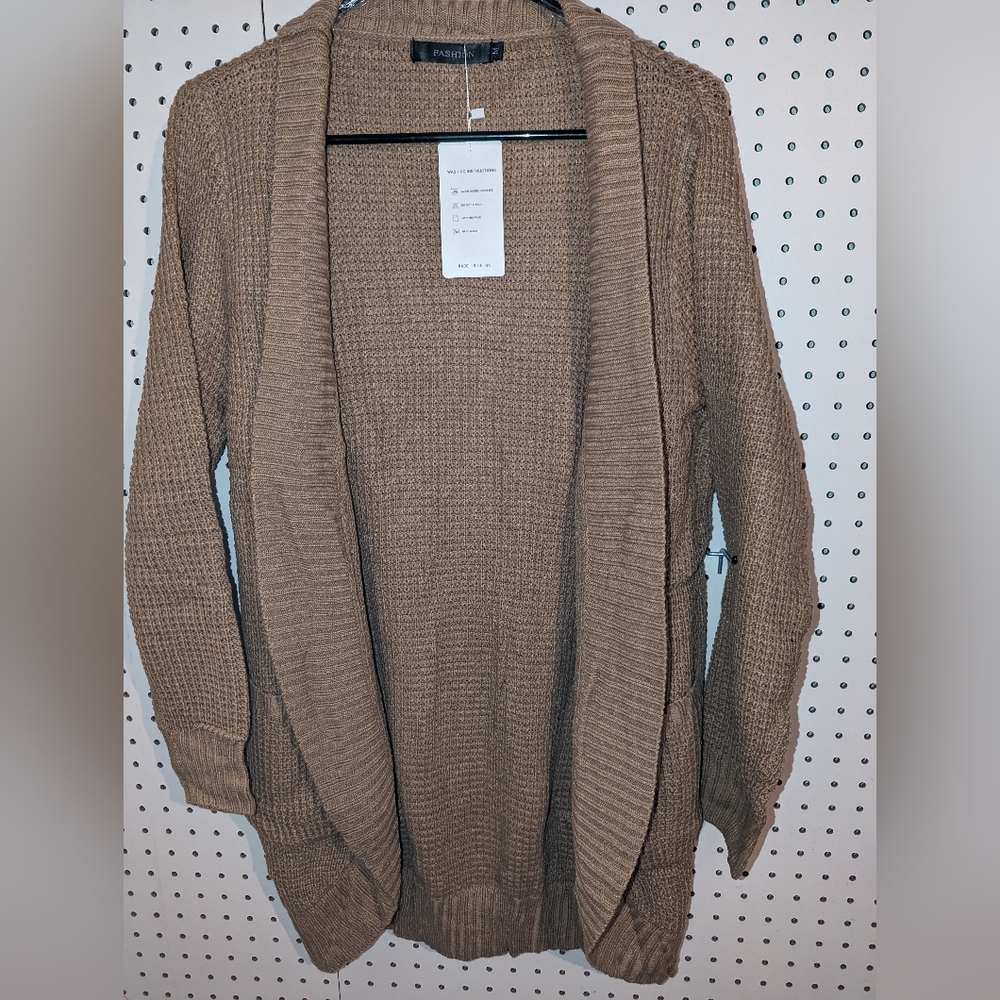 Women's Waffle Knit Cardigan Size Medium Brown